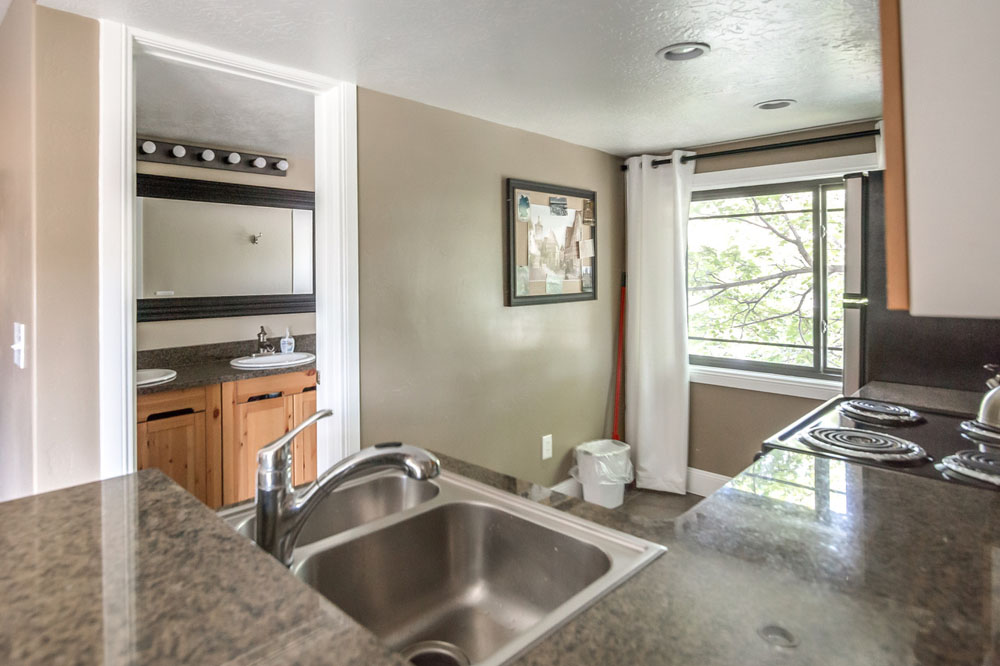 Aspenwood Manor Bavarian Loft